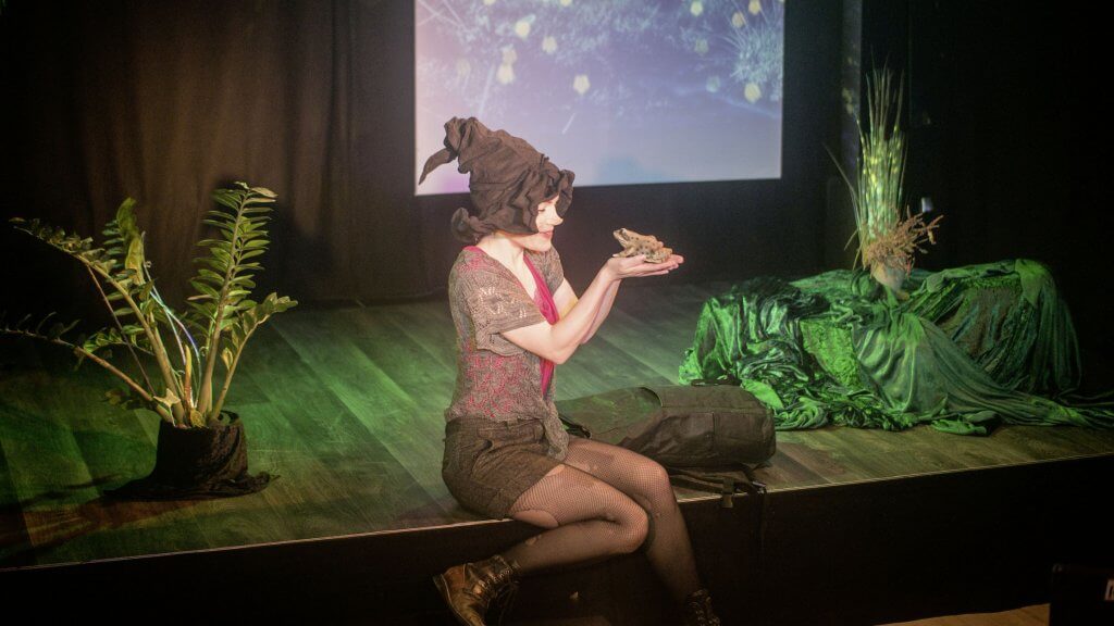 Hexe Rosanna und das Herbstlicht im Altstadttheater Köpenick